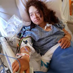 1d4qe-woman-survives-crash-miracle-alive-1