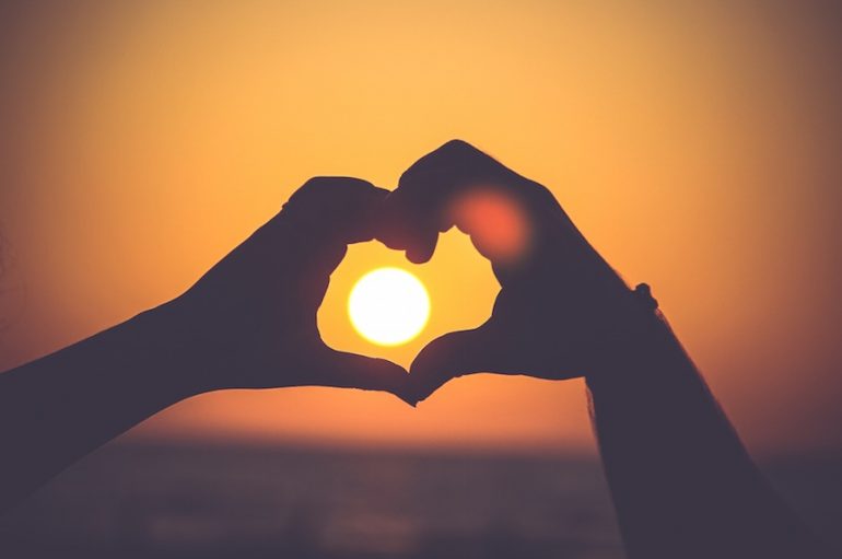 Si të gjejmë përmbushjen në një botë të pushtuar nga lumturia