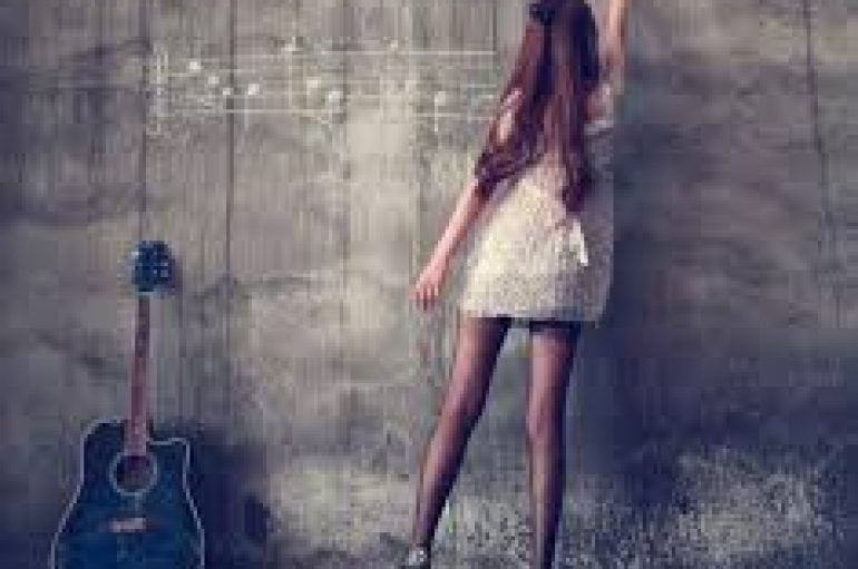 “Njeriu në jetë ka nevojë për 1 filxhan shkencë, 1 shishe kujdes, dhe 1 oqean durim”