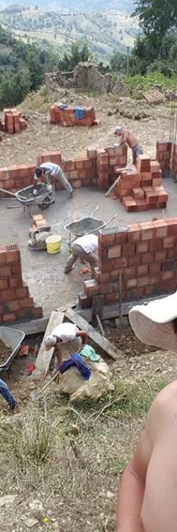 39406214_10215174523550105_1469914061264125952_n