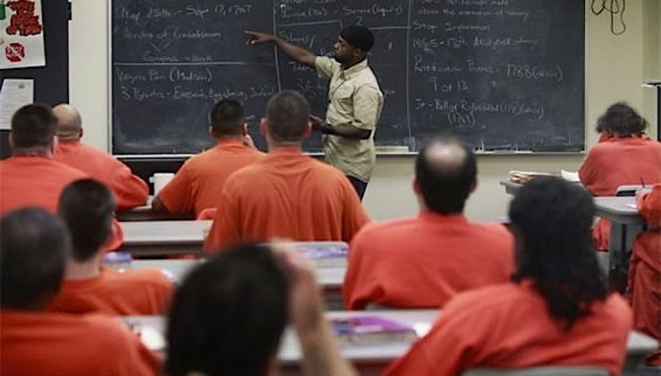 Më pak njerëz po kthehen në burg, ulet norma me 23% në SHBA