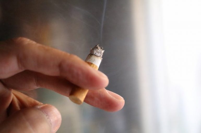 Si të gjeni zgjidhje për zakonet e këqija që keni