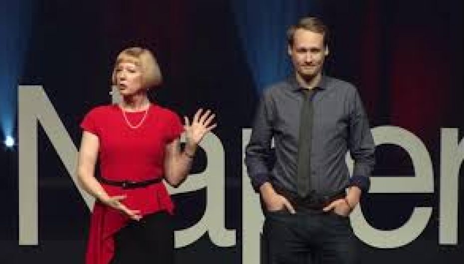 Si të ndërtoni raporte me të gjithë duke mësuar 3 llojet e gjuhës së trupit