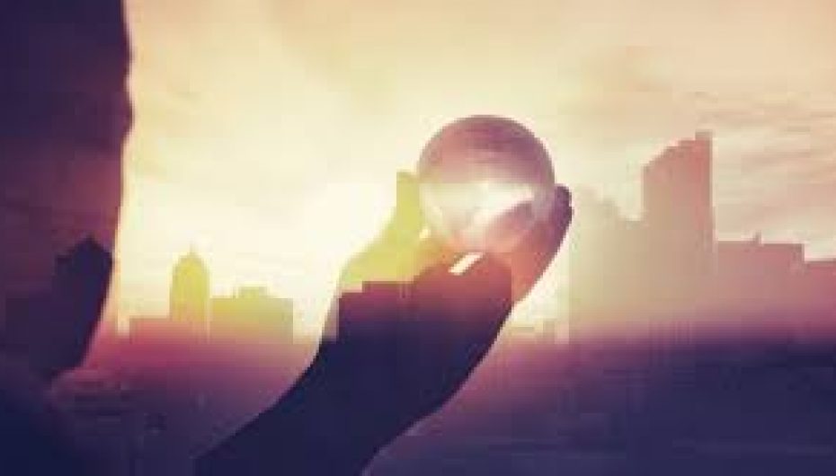 “Ka vetëm një të mirë: dituria. Dhe vetëm një të keqe: padituria”