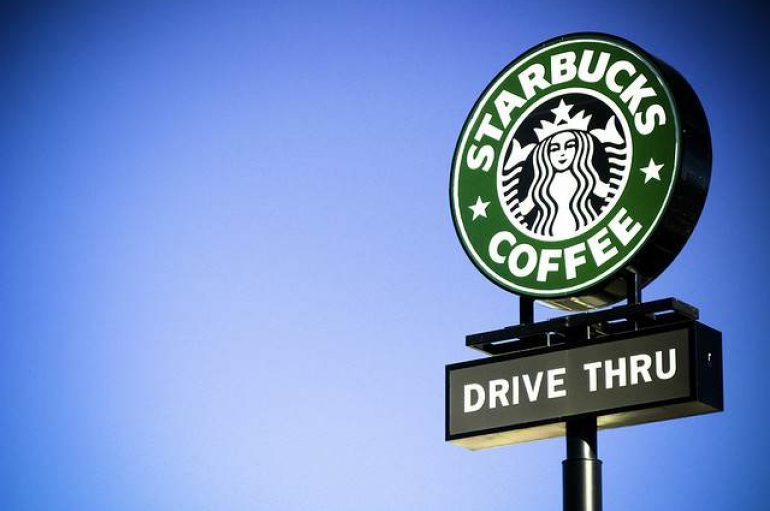 Një akt mirësie i së resë, lulëzon miqësinë mes saj dhe një gruaje në depresion