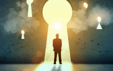 “Mëso nga e djeshmja, jeto të sotmen, shpreso për të nesërmen. E rëndësishme është të mos ndalesh së pyeturi”