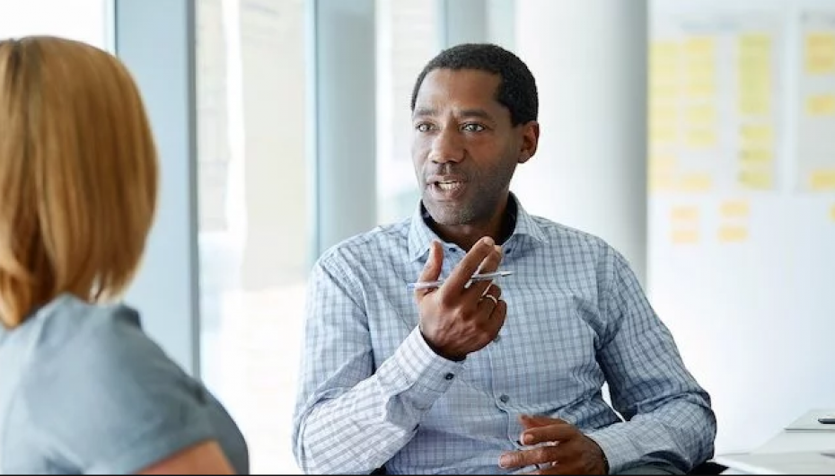 Shënime falenderimi për 2 situata të vështira intervistuese