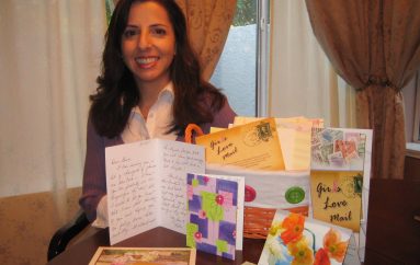 Gruaja themelon organizatë që shpërndan letra frymëzimi pasi u diagnostifikua me kancer