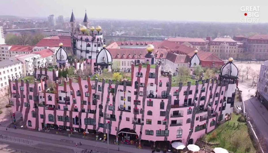 Para se të vdesë, arkitekti ndërton kalanë e gjelbër unike për të jetuar