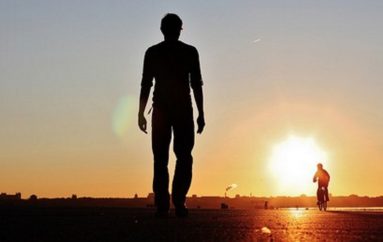 “Edhe ti vetë, ashtu si kushdo në të gjithë universin, meriton dashurinë dhe dhembshurinë tënde”