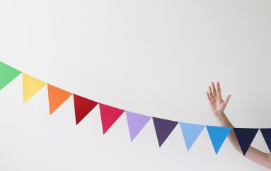 “Sa herë e gjen veten në anën e shumicës, është koha të reflektosh dhe të ndryshosh”