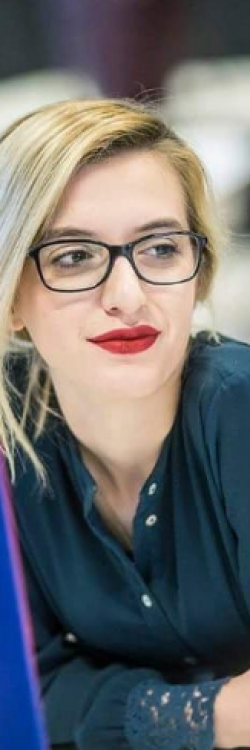 hhhhh