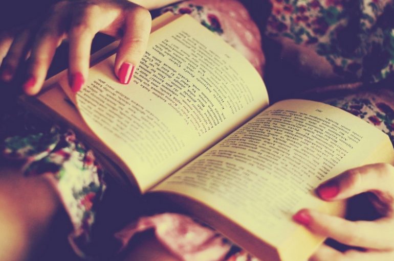 Ka vetëm dy mënyra për ta jetuar jetën