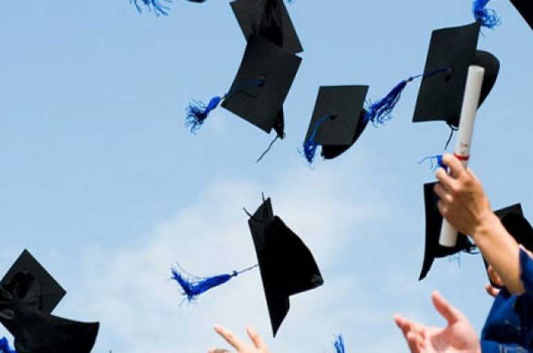 “E vetmja gjë që bie ndesh me diturinë time është arsimimi”