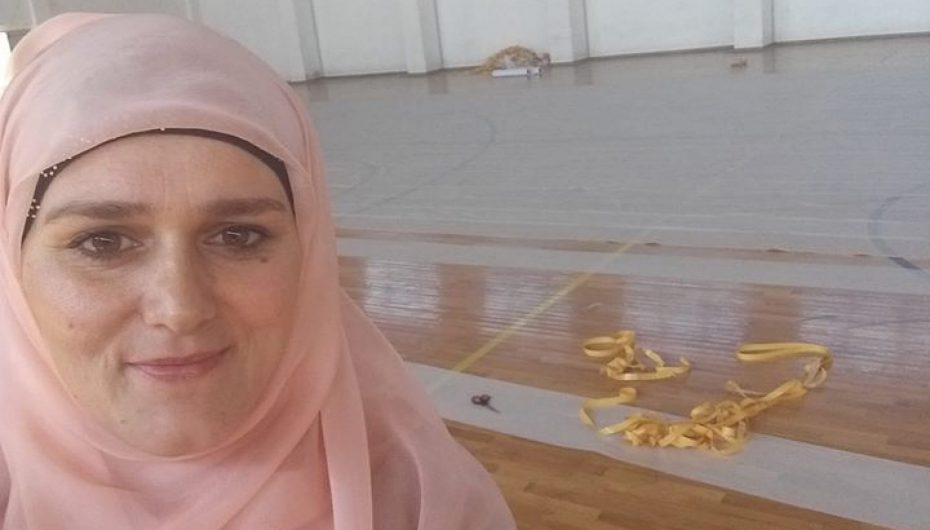 Mësuesja e mbuluar nga Kosova thyen rekordin Guinness