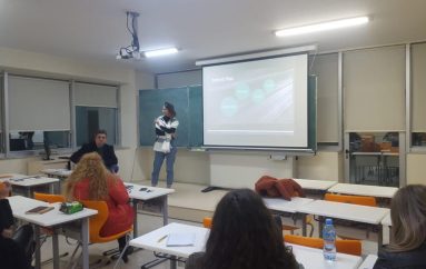 Zhvillohet takimi i dytë me gazetarët e rinj