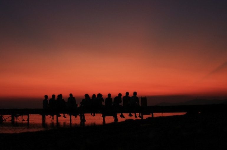 Ti je një magnet njerëzor