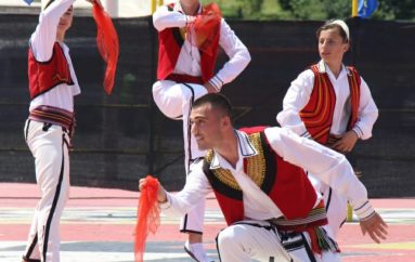 Kristjan, valltari që trashëgon vlerat shqiptare: Muzika dhe pasioni për kërcimin u rritën bashkë me mua