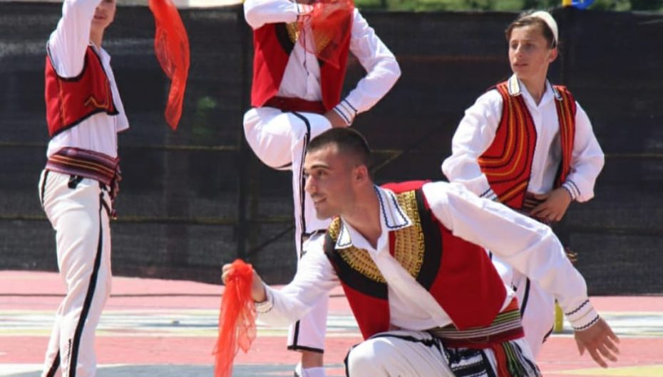 Kristjan, valltari që trashëgon vlerat shqiptare: Muzika dhe pasioni për kërcimin u rritën bashkë me mua