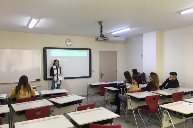 Të rinjtë drejt gazetarisë konstruktive, i bashkohen projektit të Pozitivit