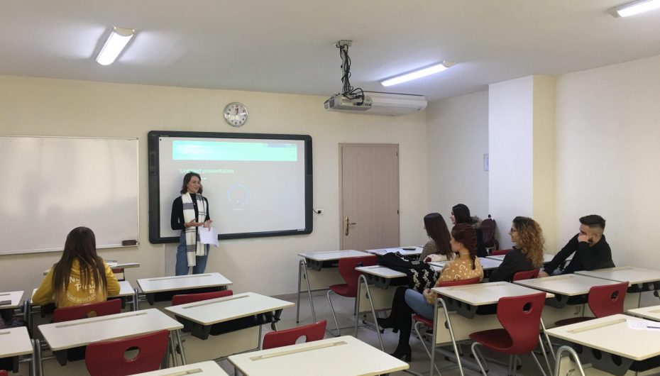 Të rinjtë drejt gazetarisë konstruktive, i bashkohen projektit të Pozitivit