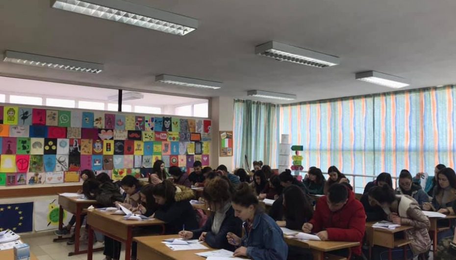 “Procesi i Integrimit në BE”, Infinit+ zhvillon sesionin e parë informues me të rinjtë