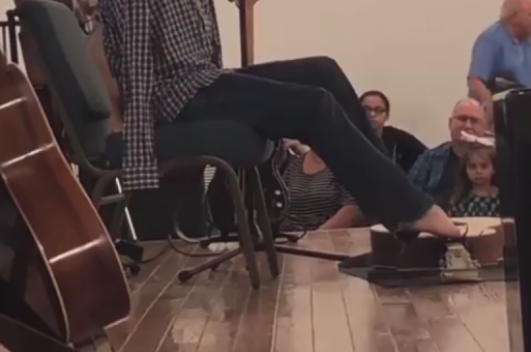 I riu me aftësi të kufizuara, rrëmben zemrat e të gjithëve