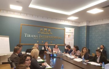 “Pyet qytetarin”, Erind Bejko: Pushteti lokal qeveris mbi nevojat që ka qyteti