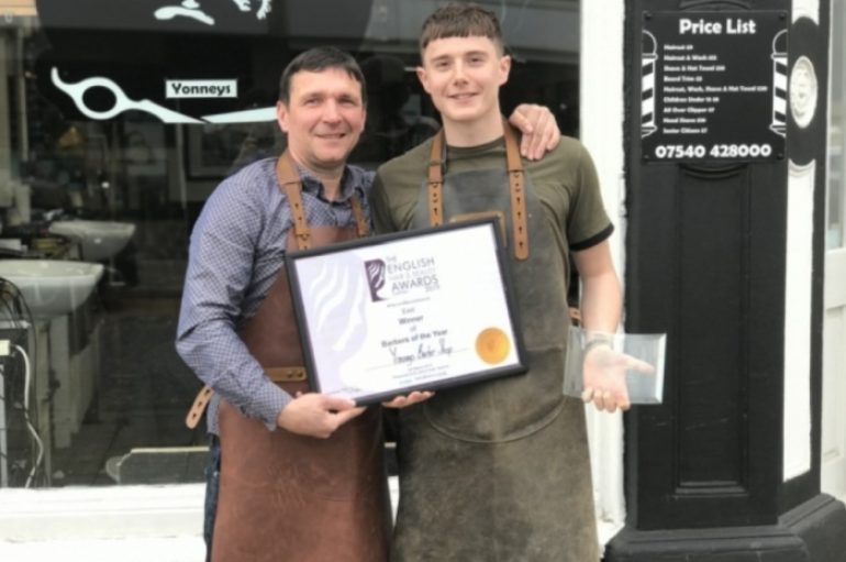 Shpallet berberi më i mirë në Britani, i riu anglez nuk harron pronarin shqiptar që i mësoi zanatin