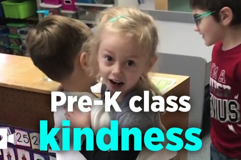 4-vjeçarët e fillojnë ditën me ëmbëlsi