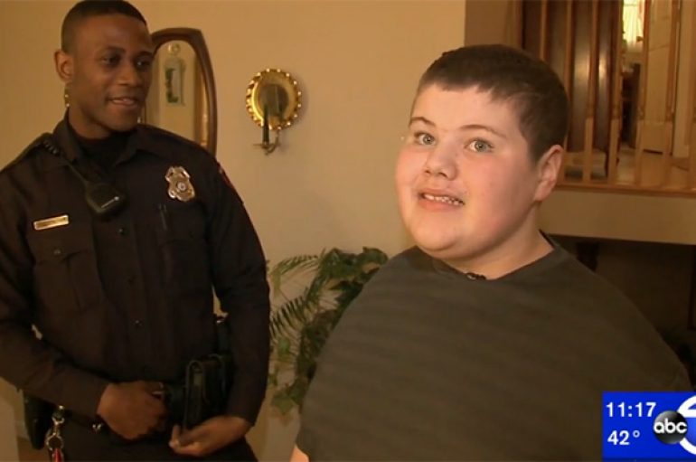 Zyrtari i policisë ndihmon djalin autik të gjejë mikun e tij të shtrenjtë