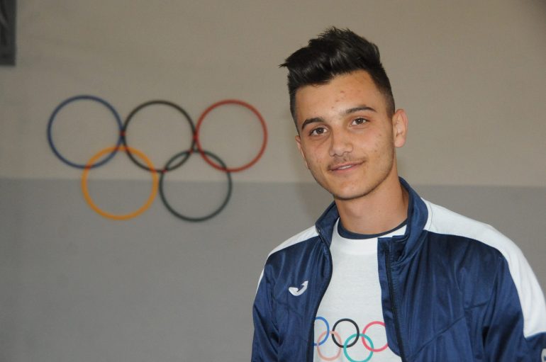 Embro, kampioni 18 vjeçar