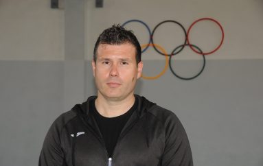 Mësuesi i vitit, pasioni e rikthen sërish në Shqipëri