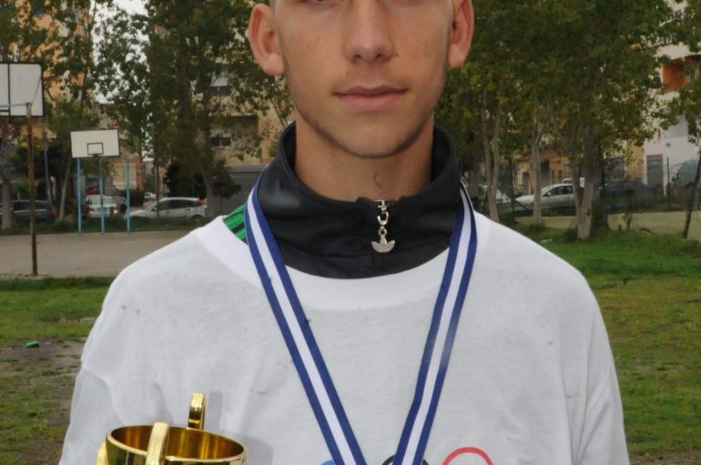 Emocionet e sukseseve të para