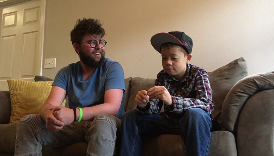 Nxënësi nuk mund të bëjë transplant veshkash pa gjetur shtëpi, mësuesi e adopton