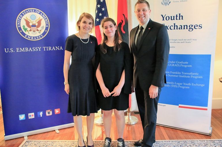 Ana merr pjesë në programin e Institutit Veror Benjamin Franklin në universitetin West Lafayette