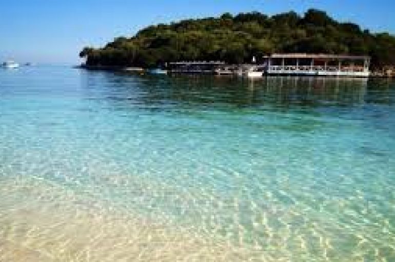 Shqipëria destinacion për turistët ‘kursimtarë’