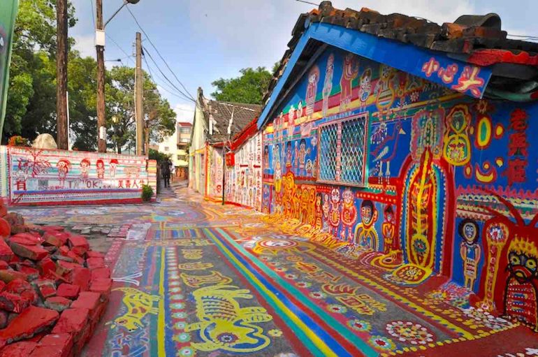 Artsti 97-vjeçar shpëton vendlindjen nga shkatërrimi