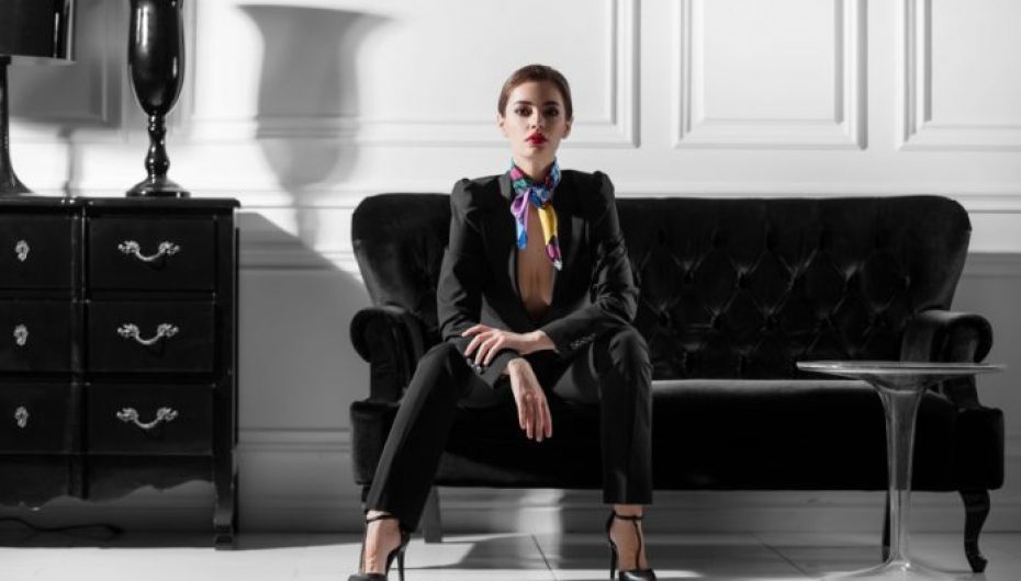 Gra mos u sillni si gra