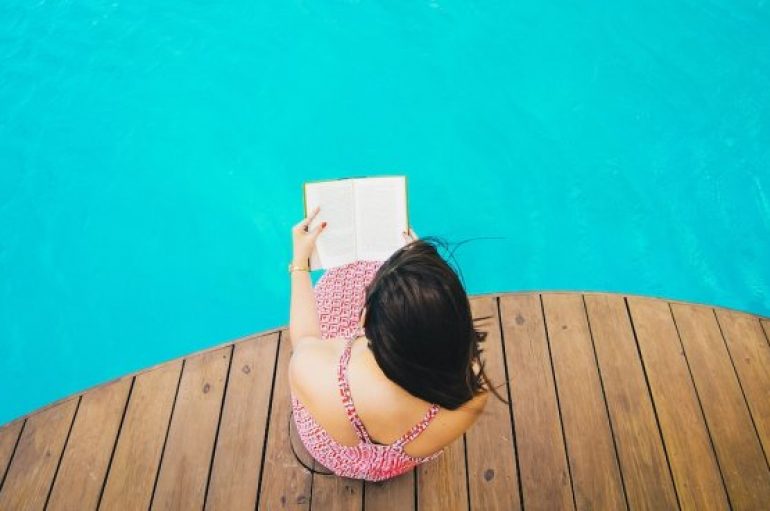 12 libra që do t’ju bëjnë më të shëndetshëm, më të lumtur dhe më produktivë këtë verë