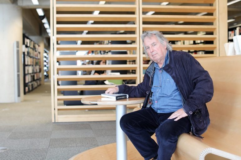 Gjyshi i shqetësuar për nipin e izoluar nga teknologjia