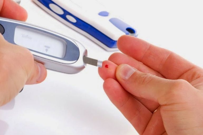 Të mbash HIV nën kontroll