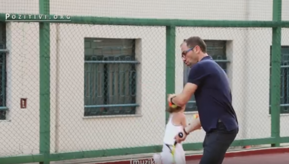 Arjan Bakalli: Tenisi është personifikimi i vetë jetës