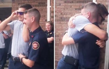 Zjarrfikësi që nuk sheh ngjyrat shpërthen në lotë kur shikon flamurin amerikan për herë të parë