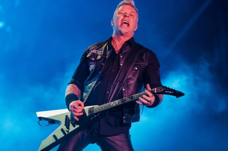 Metallica ndihmon fëmijët të mësojnë ABC-të me libër të ri