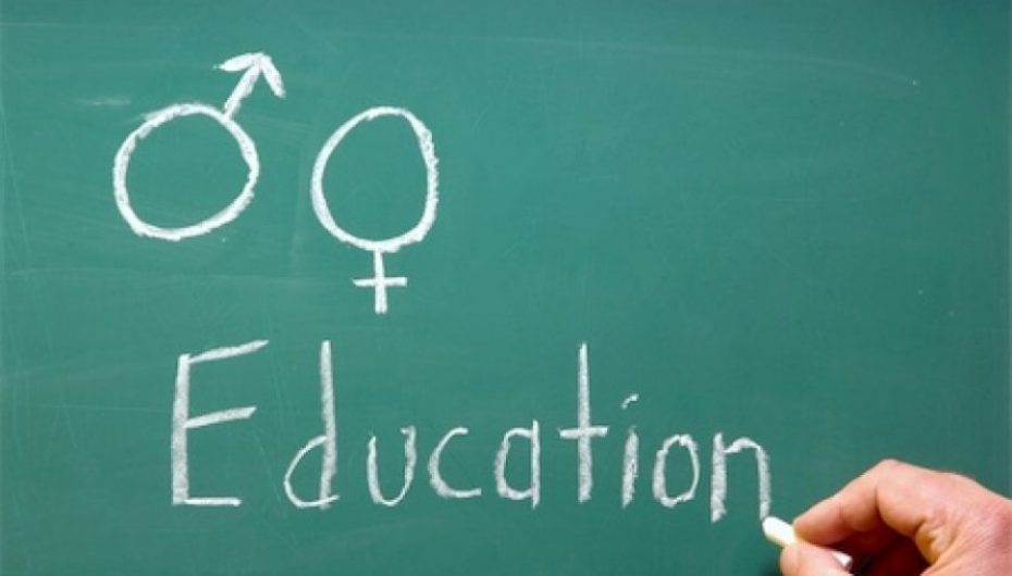 Fier, 1 në 13 të rinjë nuk ka marrë informacion mbi shëndetin seksual dhe riprodhues