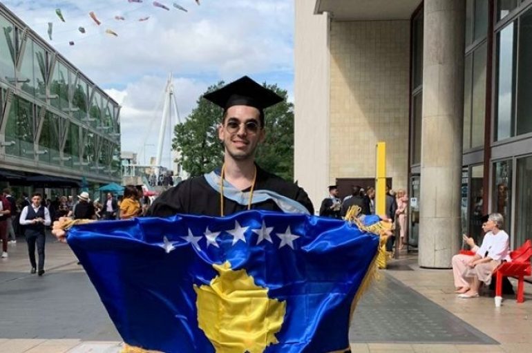 Studenti nga Kosova shkëlqen në Londër