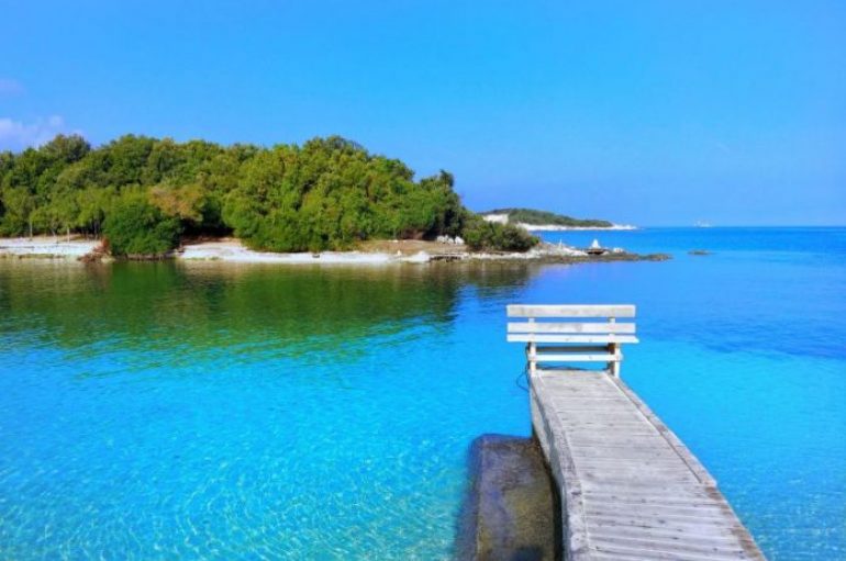 CNN: Shqipëria ngjit 12 vende në klasifikimin botëror të turizmit për 2019