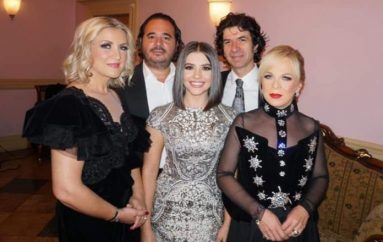 Pesë artistë shqiptarë magjepsin publikun e “La Scala-s” së New York-ut