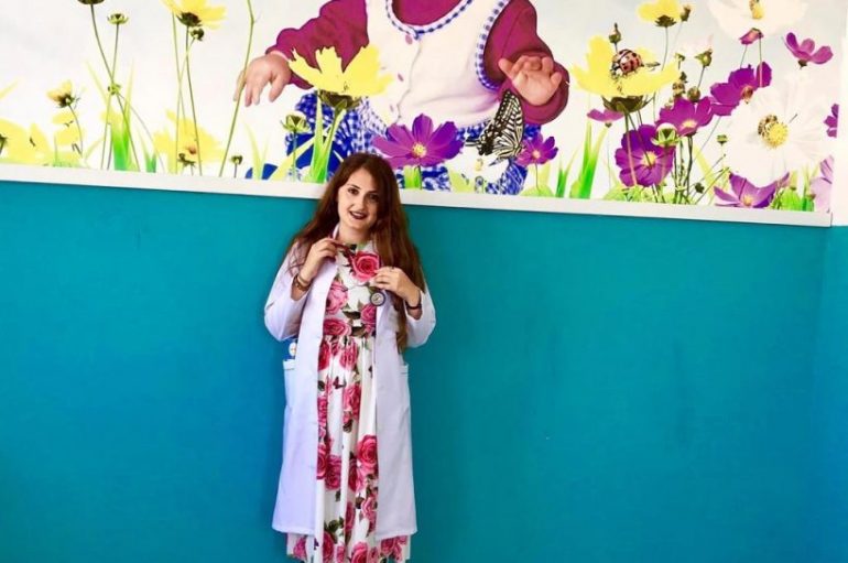 Aurela, studentja me të gjitha 10: Me vullnet edhe durim arrihet çdo gjë